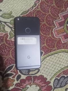 google pixel 4.128 sim wark crek hy pic men diya hy btry nramal hy