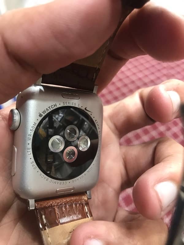 Apple Watch Series 3 Nike 1