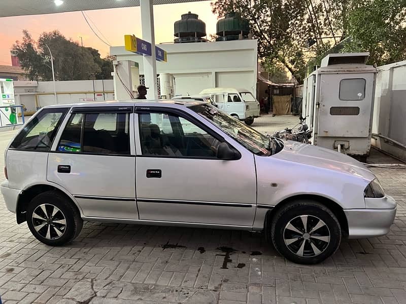 Suzuki Cultus VXL 2003 2