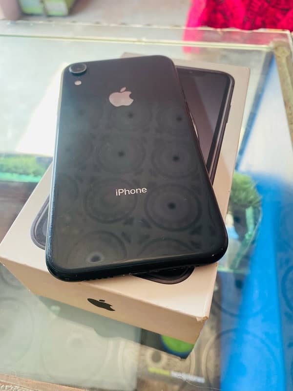 IPhone XR Zong Sim Working with Box 1