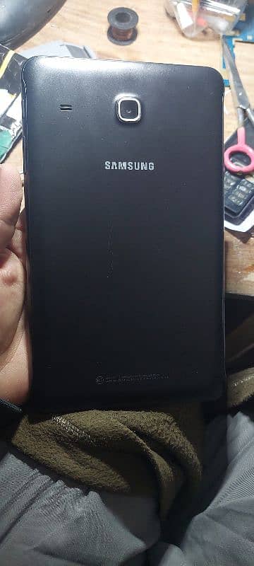 Samsung Tab E 8.0 2