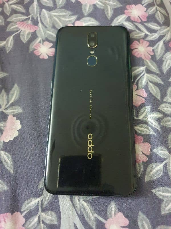 oppo f11 8 gb 256 gb. price yes/no . no exchange. I phone 2