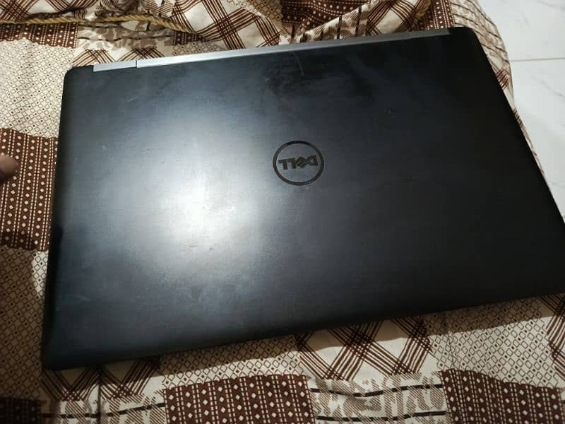 Dell latitude i5 6th gen touch 16gb ram 256ssd 2gb graphic card 2