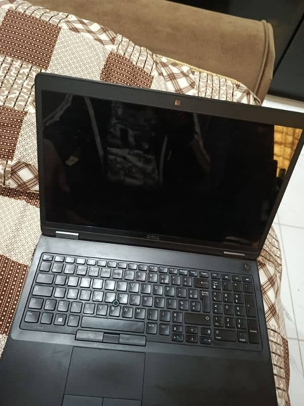 Dell latitude i5 6th gen touch 16gb ram 256ssd 2gb graphic card 3