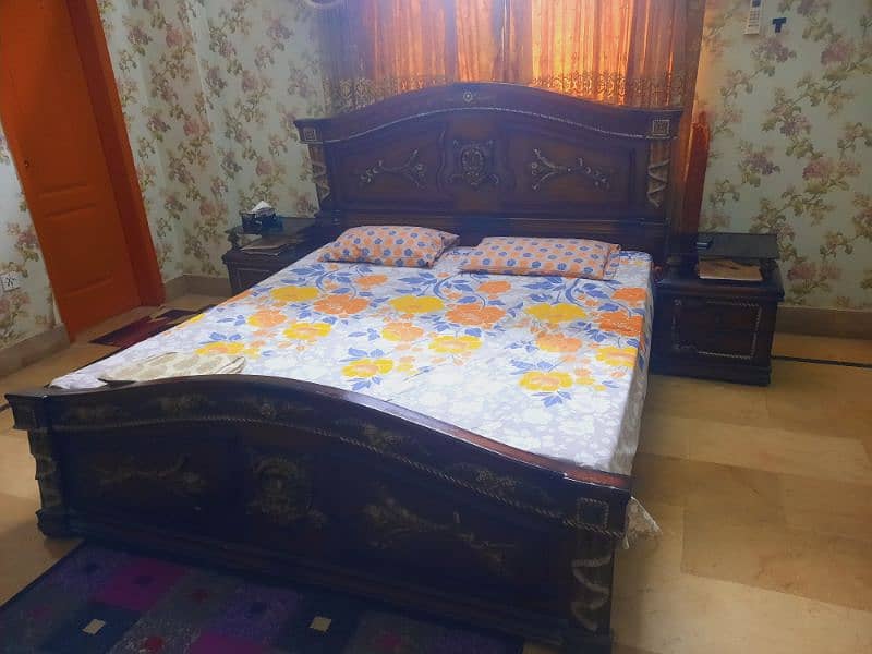 Bed room furniture in excellent condition want to sell urgent. 4