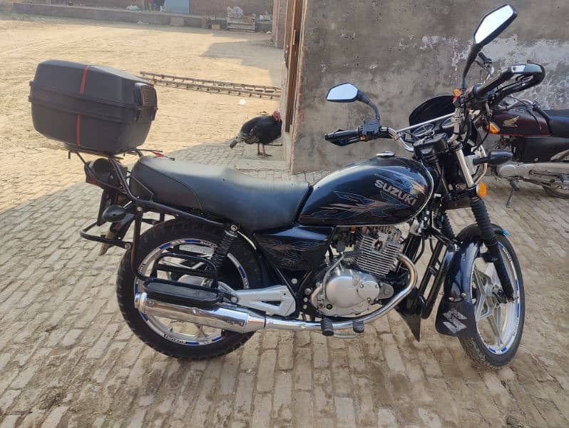 suzuki gs 150 2017 argent sale kirni hy file kazik bilkul port hy 3