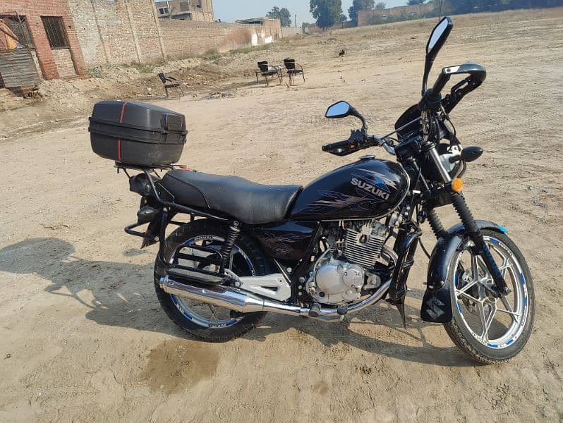 suzuki gs 150 2017 argent sale kirni hy file kazik bilkul port hy 6