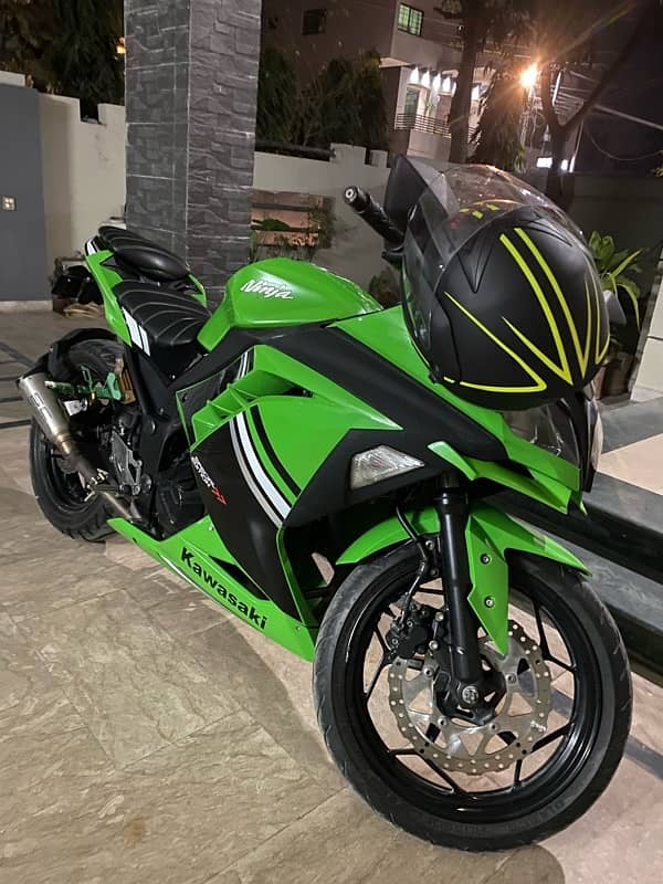 Original kawasaki ninja 300 Special edition 1