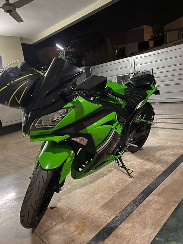 Original kawasaki ninja 300 Special edition 2