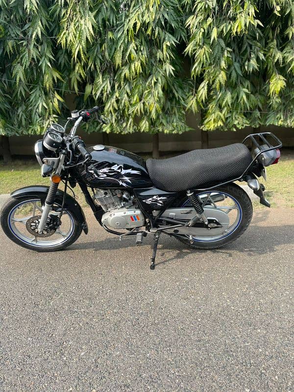 Suzuki GS 150 SE 2022 Model 0