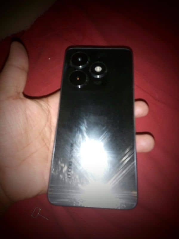 Tecno Spark20C 3