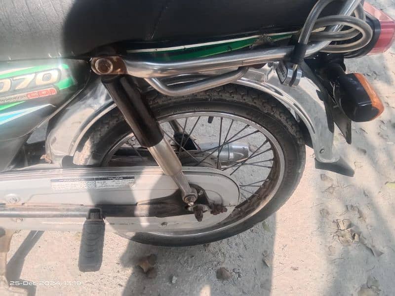 Honda cd70 bike urgent sell 2