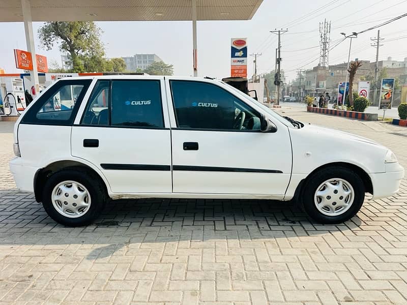 Suzuki Cultus 2015 Model 5