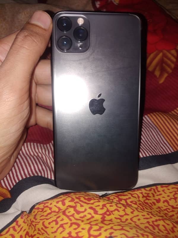 IPhone 11 Pro Max 0