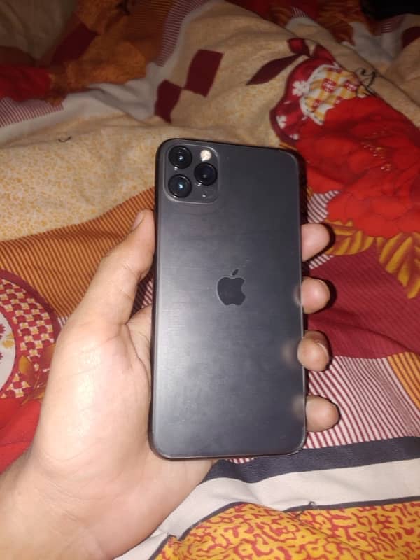 IPhone 11 Pro Max 2