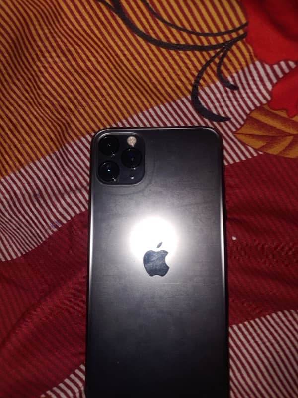 IPhone 11 Pro Max 3