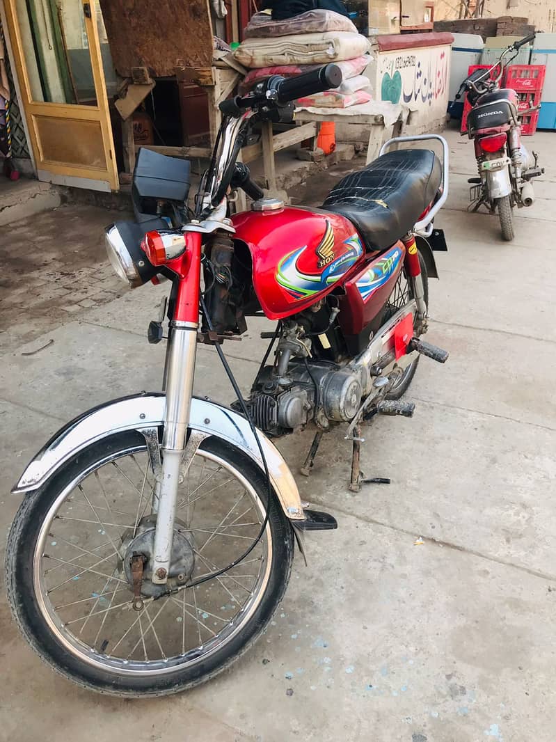 Honda CD 70 2011 Model In very good condition 2