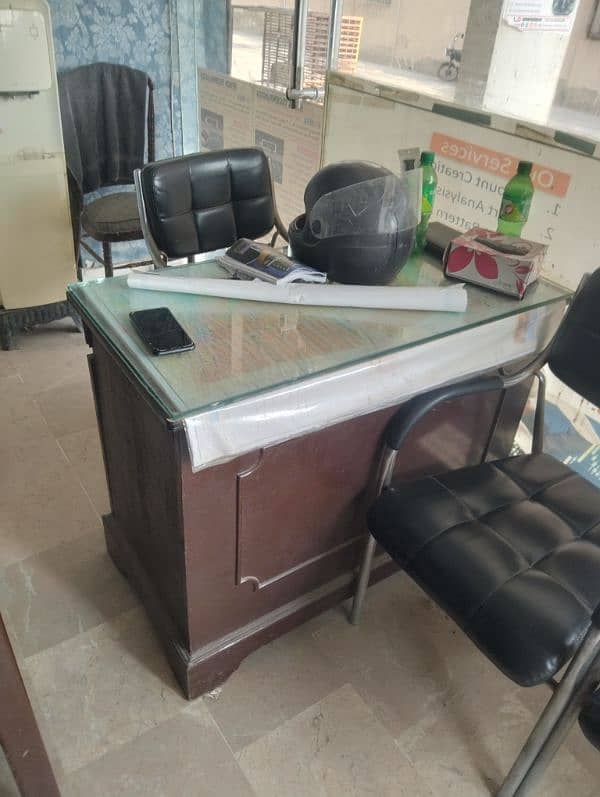 Shop front glass for sale in gohar green city society malir court 2