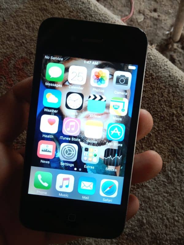 I phone 6 for sale condition new no open no repair nonpta with charger 2