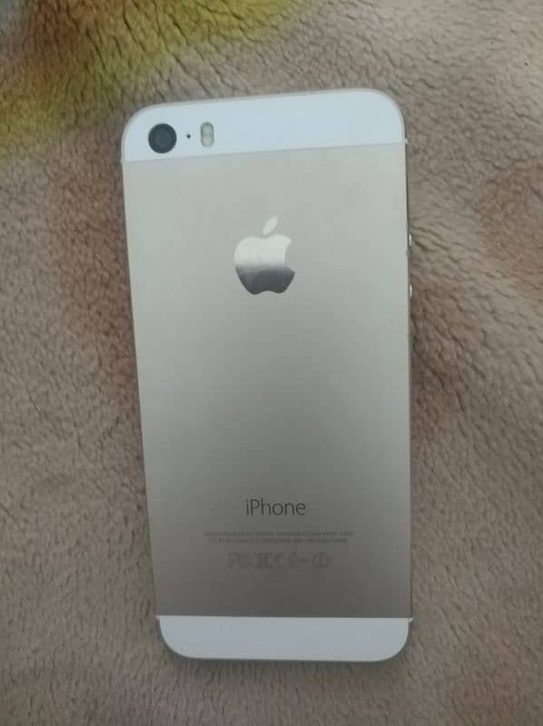 iPhone 5s gold 9