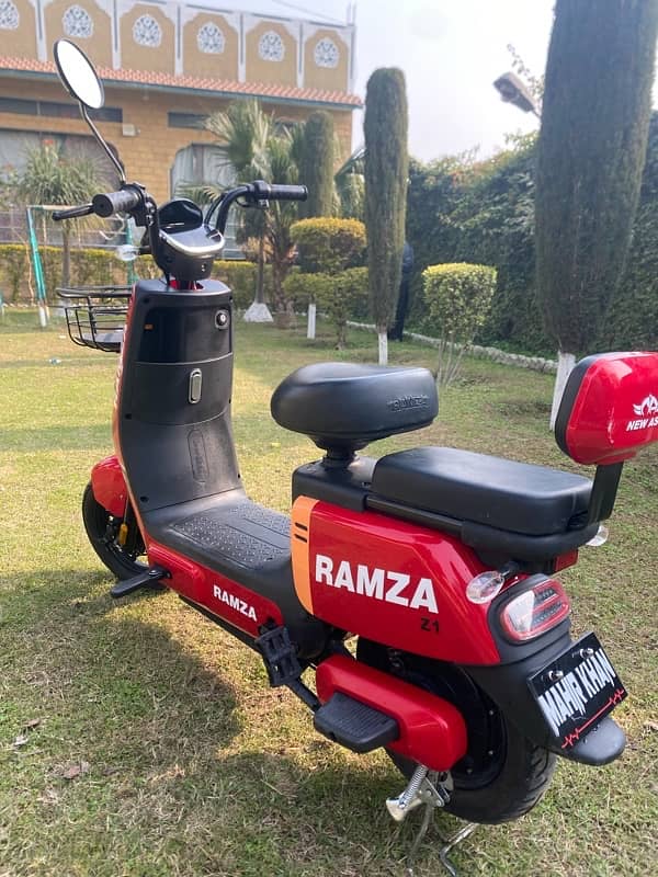 2024 Ramza Z-1 Electric Scooter 2