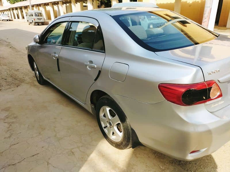 Toyota Corolla GLI 2011 4