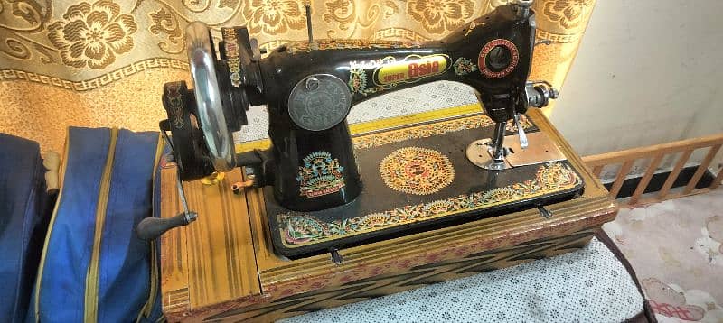 Sewing machine for sale 4