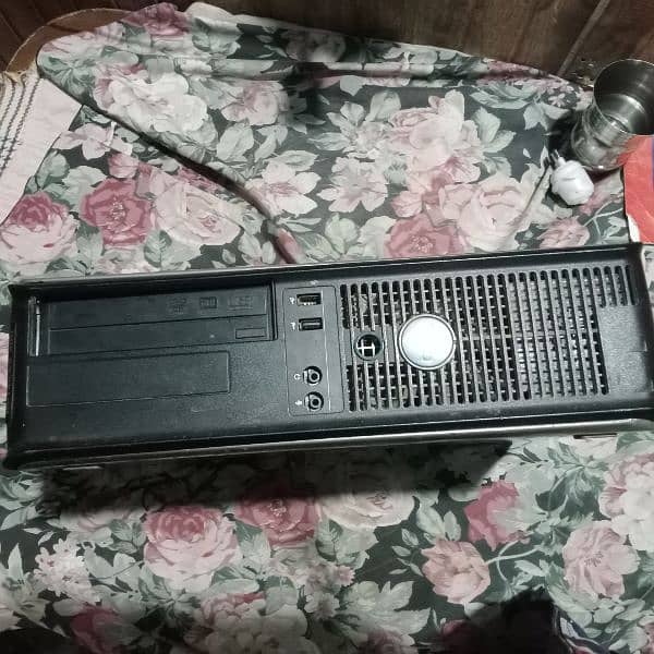 Dell core 2 duo Desktop CPU 3Gb Ram for sale. . . 0