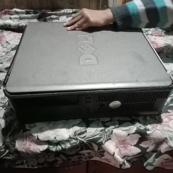 Dell core 2 duo Desktop CPU 3Gb Ram for sale. . . 2