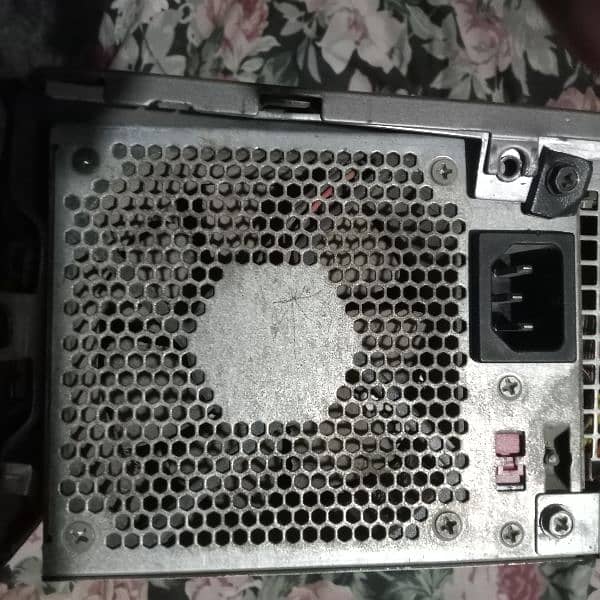 Dell core 2 duo Desktop CPU 3Gb Ram for sale. . . 8