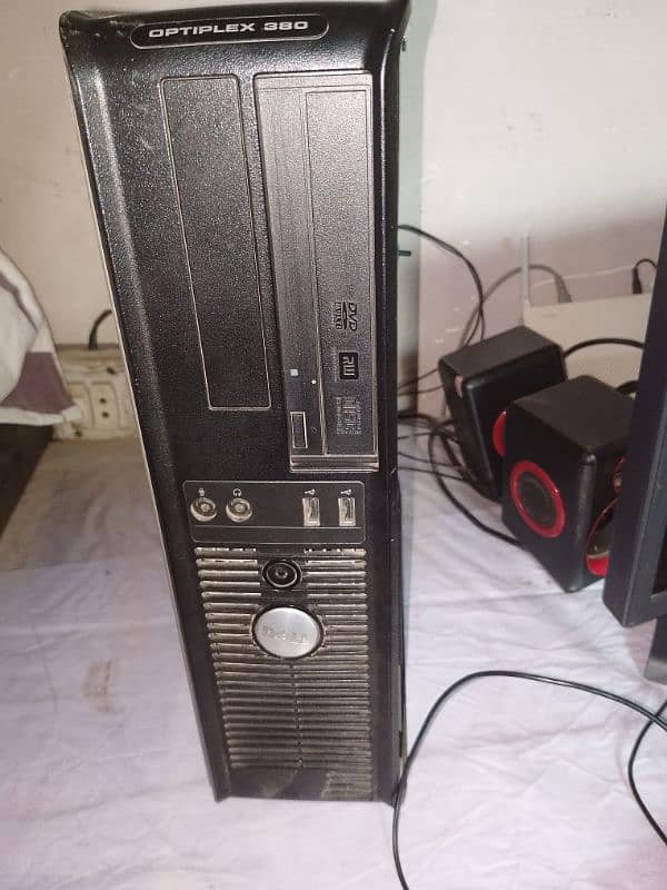 Dell Optiplex 380 model PC. Dell computer. Dell 380 model computer. 4