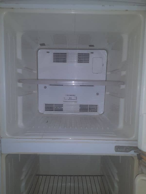 Fan wla 110 fridge 2