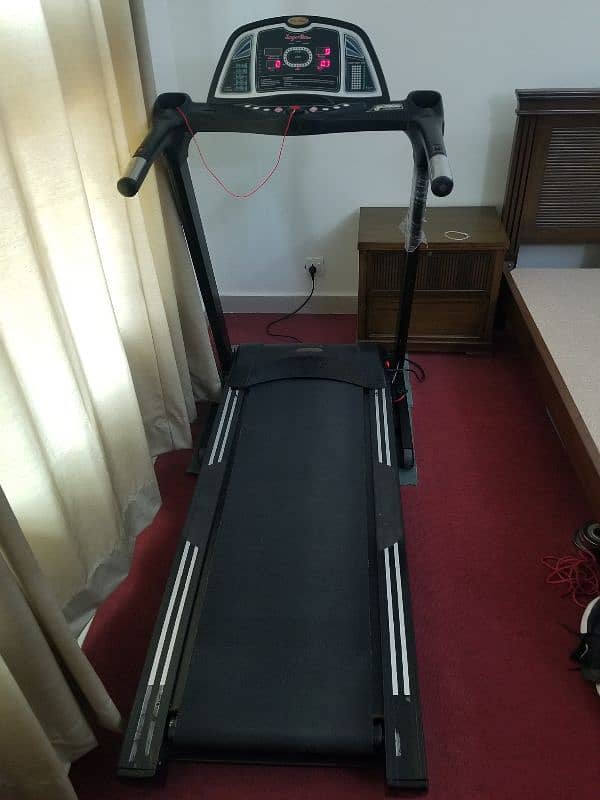 Treadmill with AC Motor 0