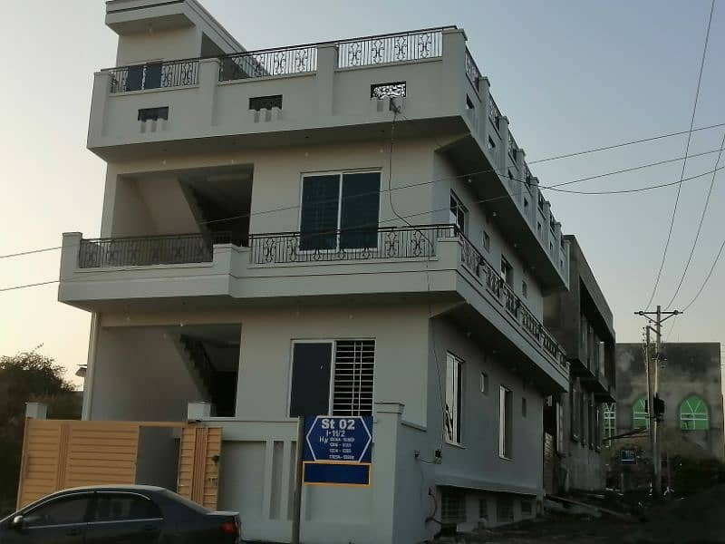 6 Marla three story corner house for sale 2