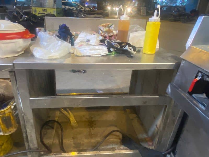 fast Food Counter cart and service table urgent sale 6