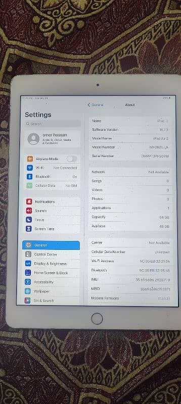 I pad Air2 64GB with sim card also 1