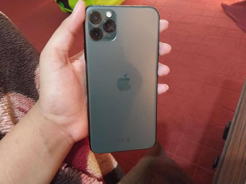 I phone 11 pro max 64 gb factory 4