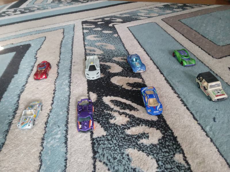 8 PACK EXCLUSIVE TOY CARS COLLECTORS AMAZING QUALITY LOW COST! 3