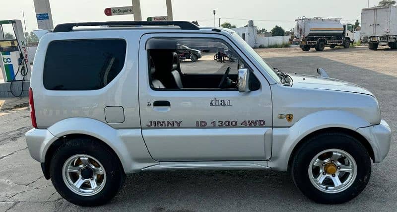 Suzuki Jimny 1998 3