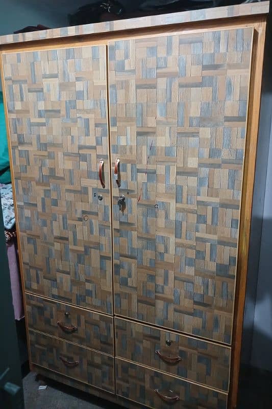 Wardrobe for sale 0