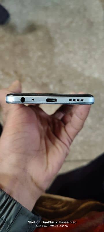 Vivo Y21 4+1 64 Condition 10/10 2