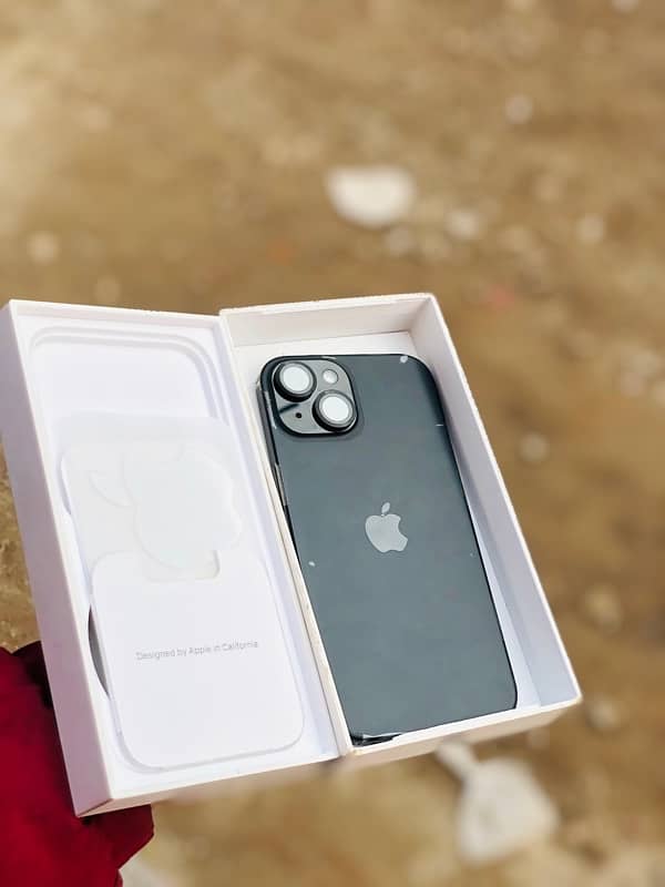 Iphone 15 128gb box open 6