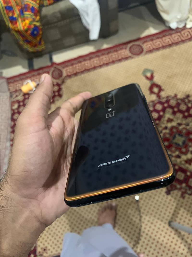 One Plus 7T Pro 5G McLaren edition 1