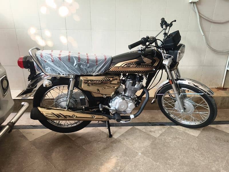 Honda CG 125 self start Special edition 0