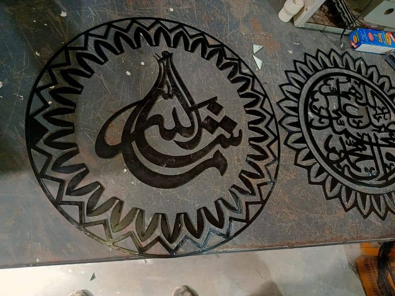 Laser Cut & Engrave Home Decoration Items & Wall Clocks 11