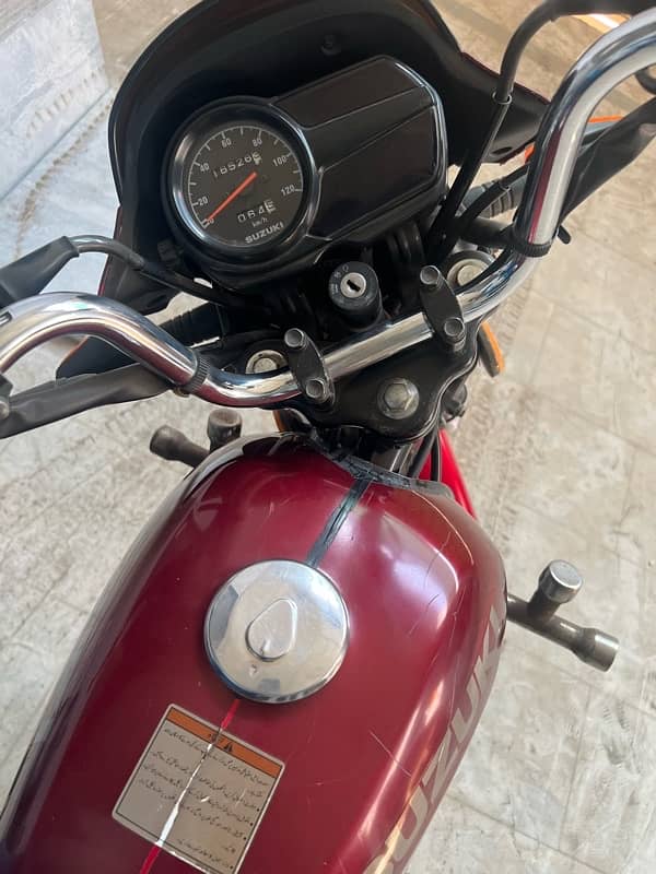 Suzuki 110s Good condition 4