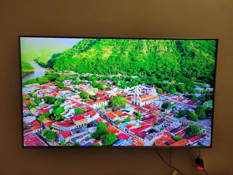 65" LG ULTRA HD 4K TV 0