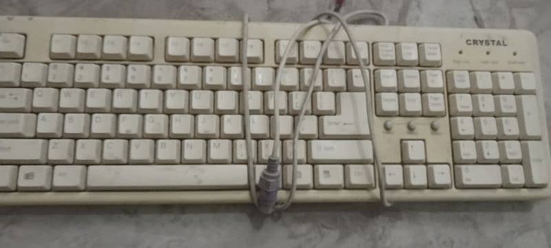 Crystal keyboard for sale in good and original condition(0312-3845066) 1