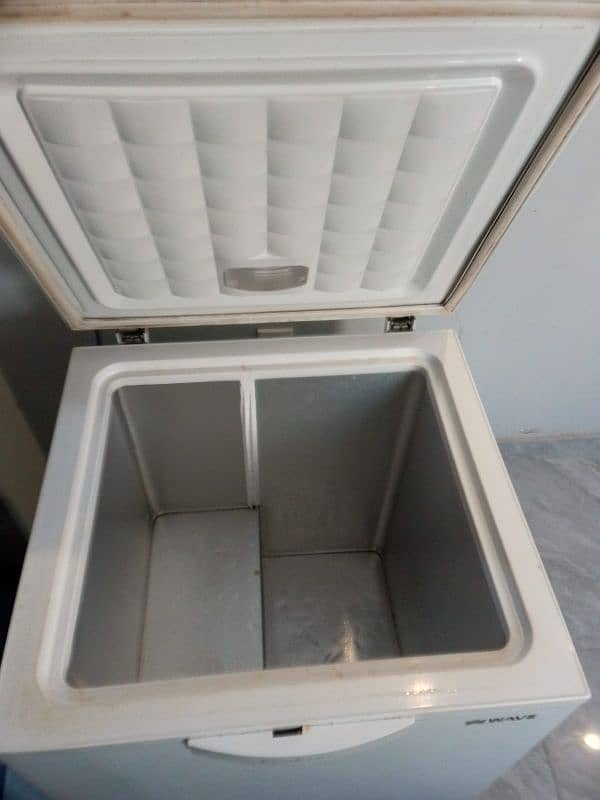 4 Ac 1.5 ton + freezer +chiller + fridge 11