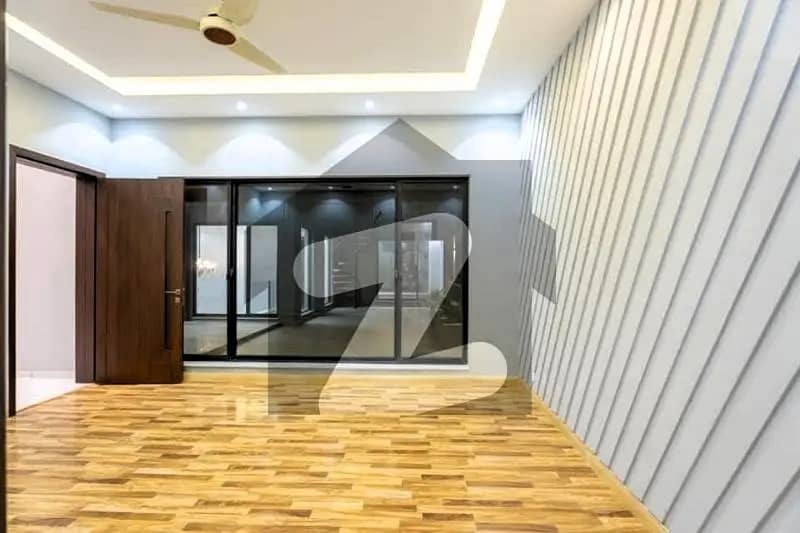 10 Marla Lavish Upper Portion On Top Location For Rent in DHA Phase 7 Lahore 1